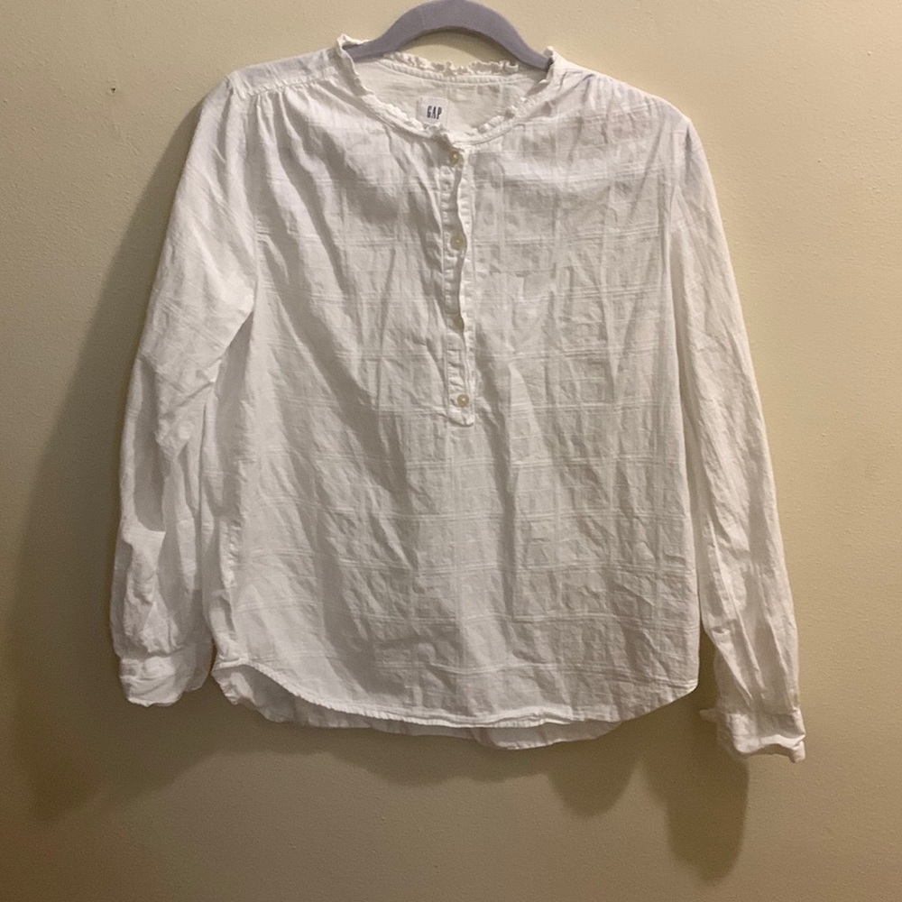 Gap Women’s Half Button Down Blouse